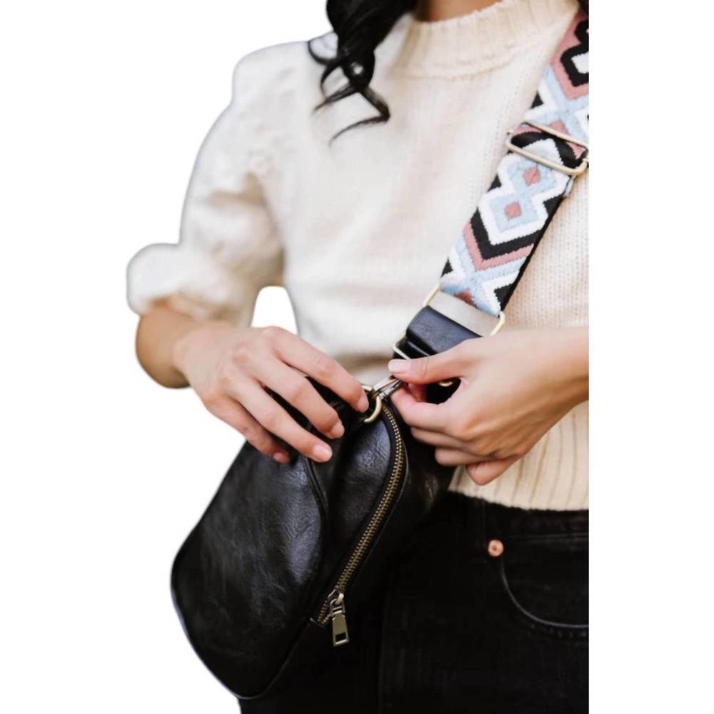 NEW MODERN + CHIC women's sutton sling crossbody fanny bag in black